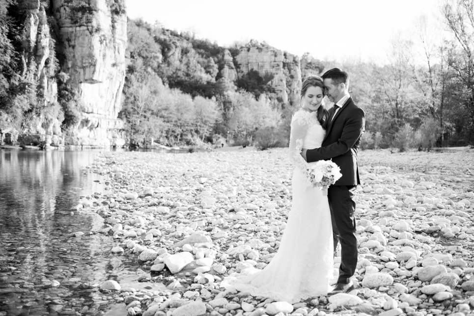 la-beaume-dorp-ardeche-trouwen-frankrijk-bruidsfotograaf